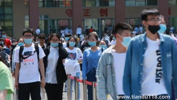 2022高考送花考前送還結(jié)束送3