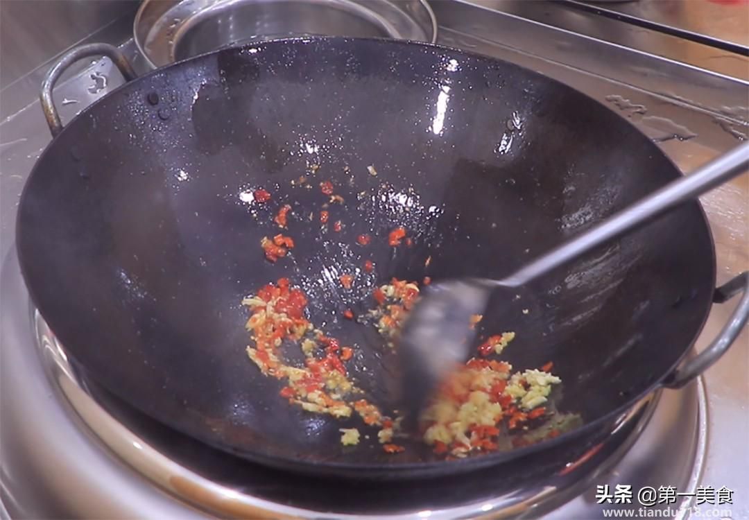 炒豬肝的做法(新鮮豬肝怎么炒好吃)(圖11) 炒豬肝的做法(新鮮豬肝怎么炒好吃)(圖11)