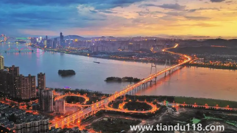 2022國(guó)慶開(kāi)車(chē)去長(zhǎng)沙是1號(hào)走好還是30號(hào)晚上好(國(guó)慶開(kāi)車(chē)去長(zhǎng)沙什么時(shí)候堵車(chē)厲害)(圖2) 2022國(guó)慶開(kāi)車(chē)去長(zhǎng)沙是1號(hào)走好還是30號(hào)晚上好2