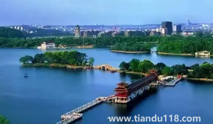 2022中秋節(jié)去長(zhǎng)沙人多嗎(中秋節(jié)去長(zhǎng)沙要注意什么的)(圖3) 2022中秋節(jié)去長(zhǎng)沙人多嗎3