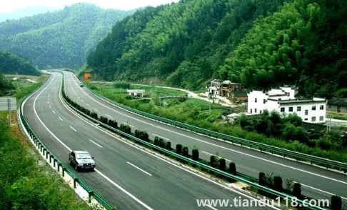 2023年元旦高速免費嗎(元旦高速怎么不免費)(圖1) 2023年元旦高速免費嗎1