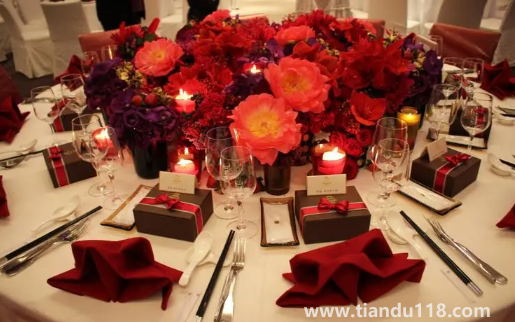 訂婚宴是男方請還是女方請(訂婚需要注意哪些事項(xiàng))(圖2) 訂婚宴是男方請還是女方請2