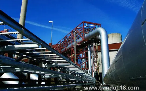 18層供熱一般在哪個(gè)樓層分區(qū)(樓高18層買17層供暖好嗎)(圖2) 18層供熱一般在哪個(gè)樓層分區(qū)2