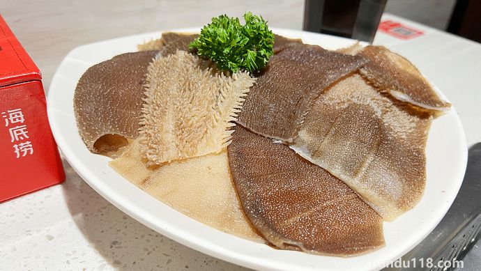 女顧客被毛肚噎死?海底撈回應(yīng) 該門(mén)店已暫停營(yíng)業(yè)