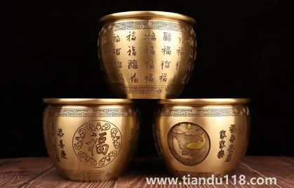 銅缸擺件能不能在屋里面擺放2