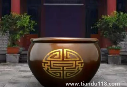 銅的小招財缸怎樣擺放(銅缸擺放的風(fēng)水吉位在哪)(圖3) 銅的小招財缸怎樣擺放3