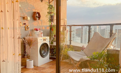 開(kāi)放式陽(yáng)臺(tái)能裝電動(dòng)晾衣架嗎(開(kāi)放式陽(yáng)臺(tái)要不要鋪過(guò)門石)(圖3) 開(kāi)放式陽(yáng)臺(tái)能裝電動(dòng)晾衣架嗎3